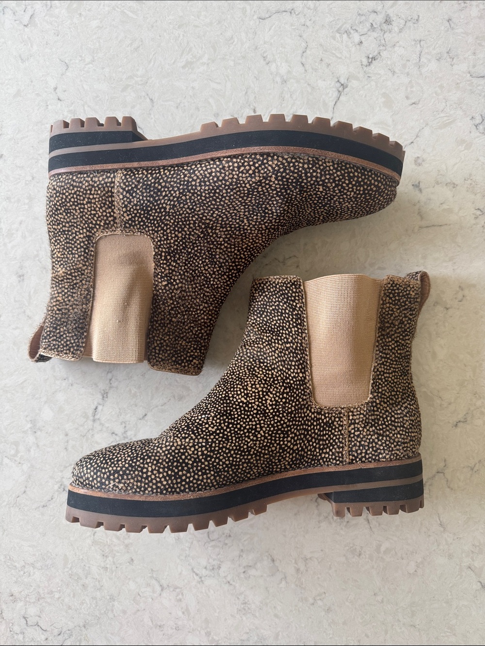 Madewell Ivy Chelsea Speckled Brown Boots/ genuine calf hair size 8 NWOT / NWOB